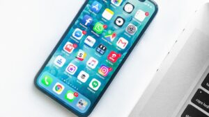 Google Pixel 10の口コミを徹底チェック｜評判・注目ポイント・気になる声をわかりやすく解説