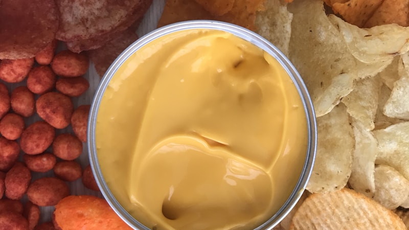 ホットチリガーリックとペッパーチーズはどっちが美味しい?味の違い・辛さ・おすすめの選び方をやさしく比較